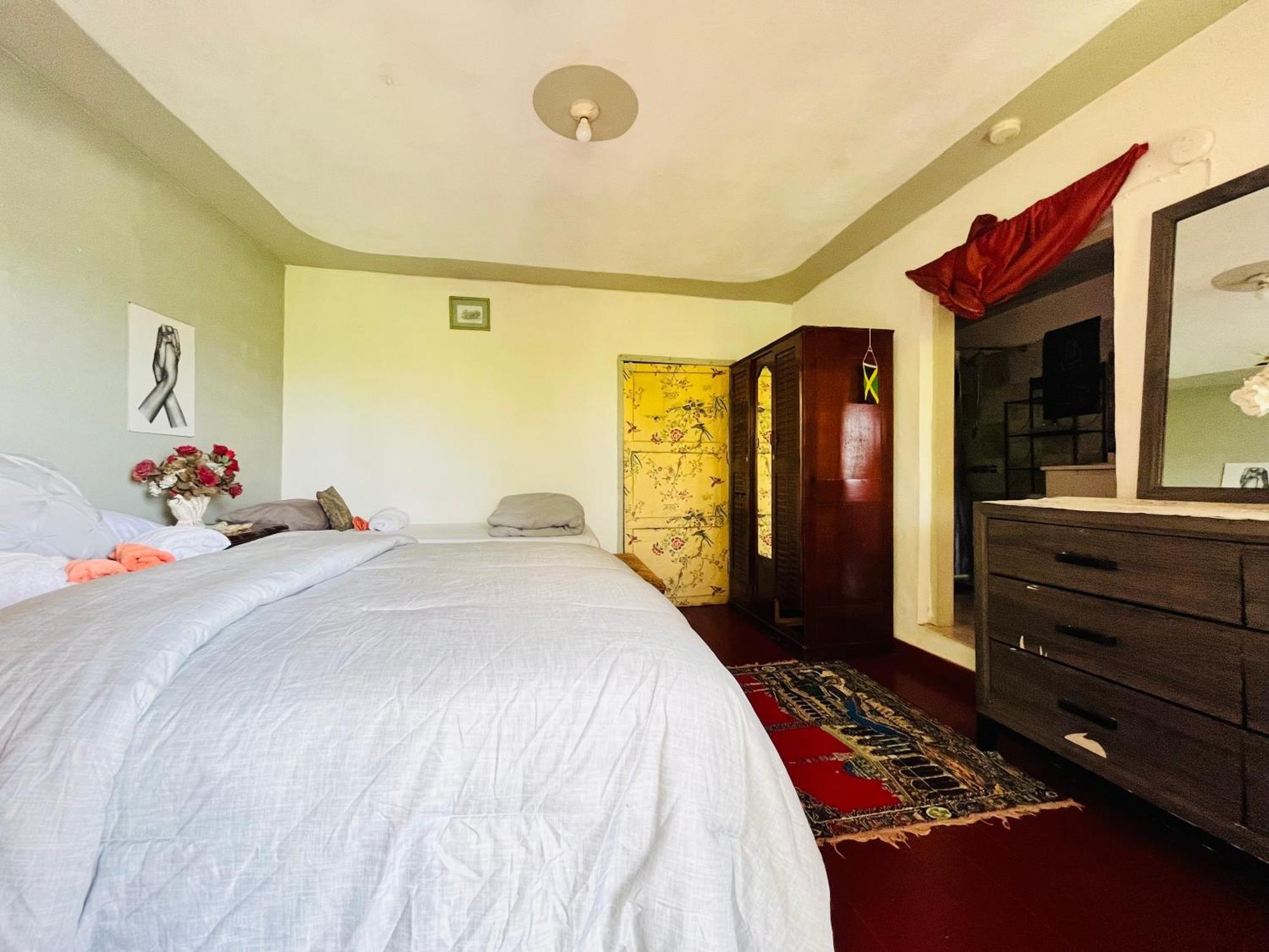 Stepney Nine Miles Cultural Hangouts And Tours מראה חיצוני תמונה